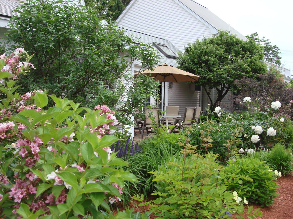 Pink Blossoms Resort Ogunquit Exterior photo